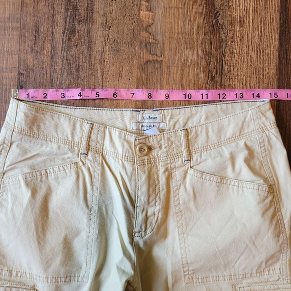 L.L. Bean Favorite Fit Cream Colored Straight Leg Cargo Pants - Picture 6 of 8